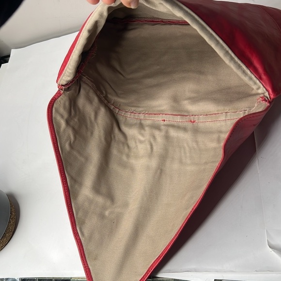 Red Soft Leather Double Compartment Vintage Clutch Bag - Picture 7 of 12